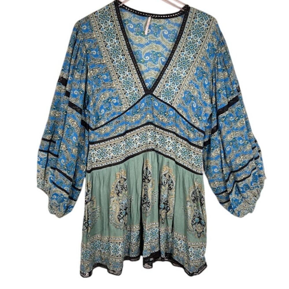 Free People Women's Luna Scarf Print Tunic Blouse S Ocean Combo Flowy Boho Top - Picture 2 of 9